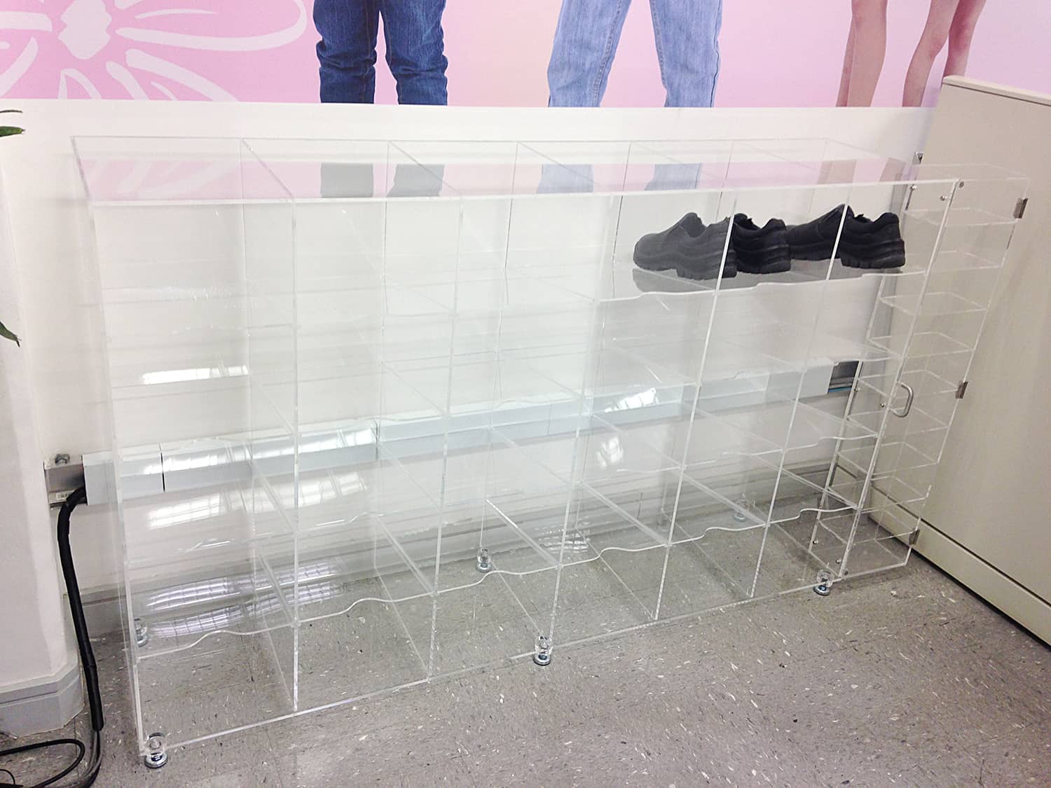 Organizador para calçados em acrílico cristal