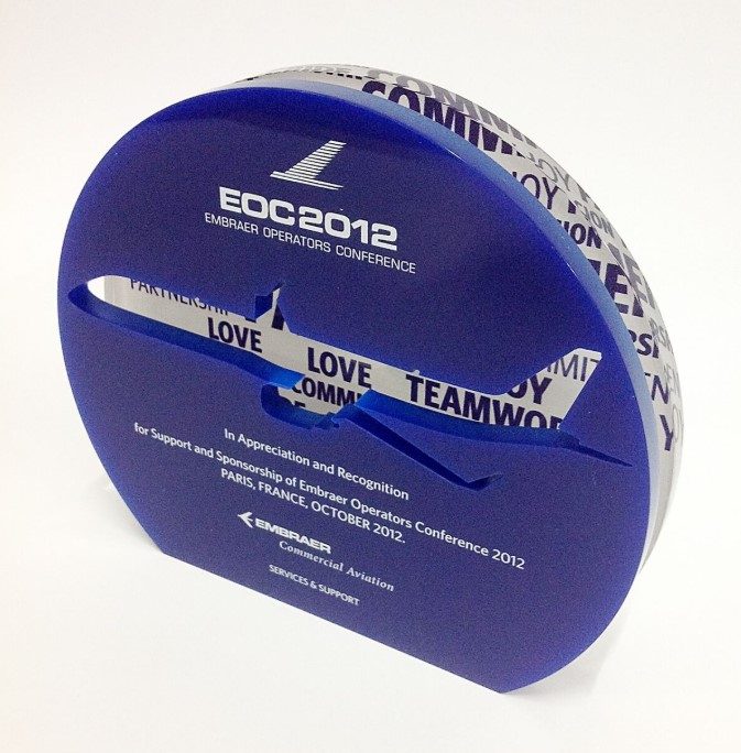 Troféu de acrílico para Embraer avião Legacy 